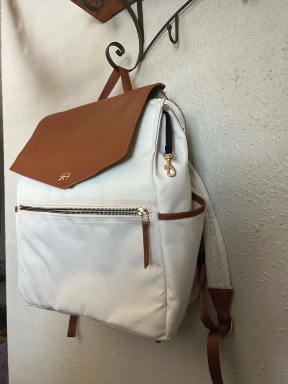 Classic Diaper Bag II - Heritage by Freshly Picked white